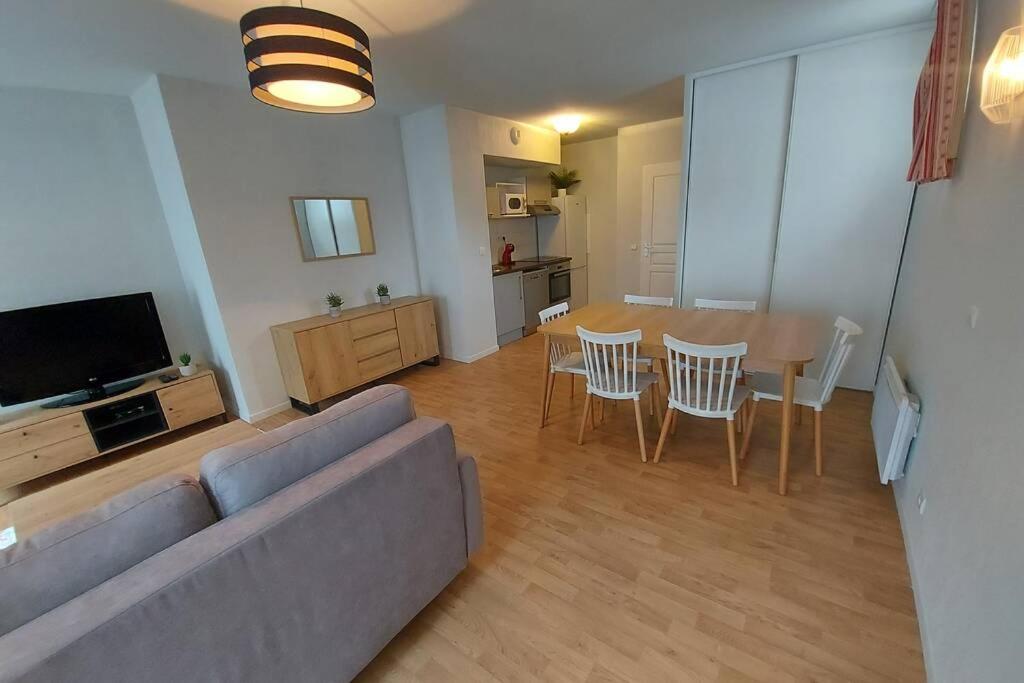 Appartement Moderne, Hyper-Centre - 6/8 Pers. Bagnères-de-Luchon Eksteriør billede